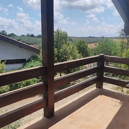 Nocleg ze śniadaniem Casa Cardea Aprilia