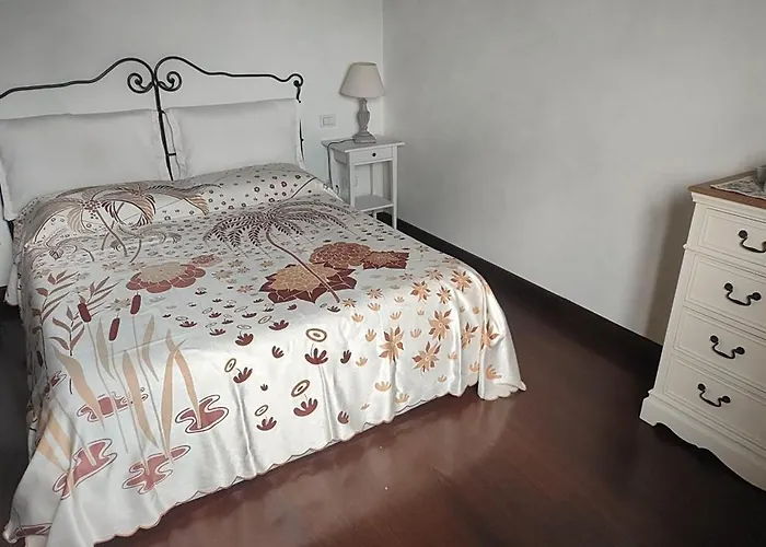 Casa Cardea 3* אפריליה